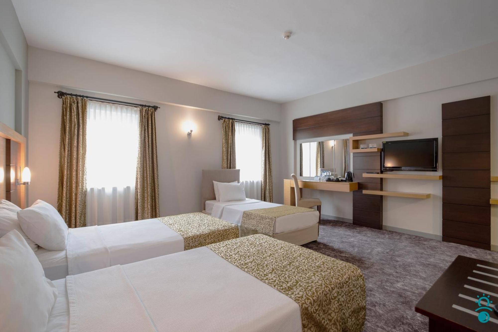 Ktue Koru Otel Trabzon Esterno foto