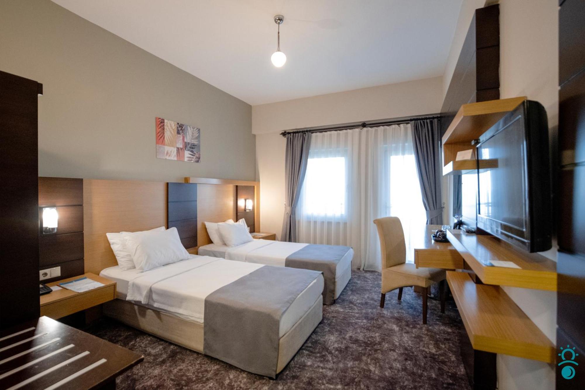 Ktue Koru Otel Trabzon Esterno foto